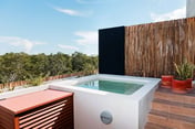 Amira Residence: Private Pool Facing the Park