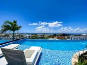 Downtown Playa Studio-RooftopPool-Steps2Everything