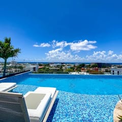 Downtown Playa Studio-RooftopPool-Steps2Everything