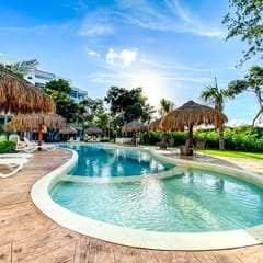 Quiet & Resting Home 1BR w/KingBed+Wifi+Pool+BBQ