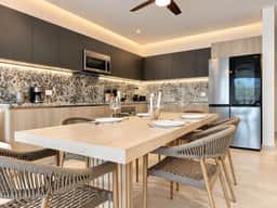 Modern Apartment with King Bed & Rooftop - Image 3