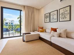 Cozy Modern Apartment with Rooftop & Pool - Image 2