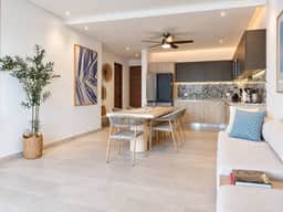 Elegance and Comfort for Your Stay - Imagen 3