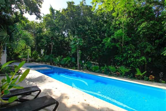 Sirenis Escape: Bright 2BR Near Akumal Beach - Image 1