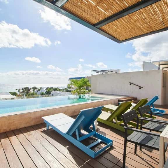 Sabor a Miel Steps from the Beach and 5th Avenue - Image 1