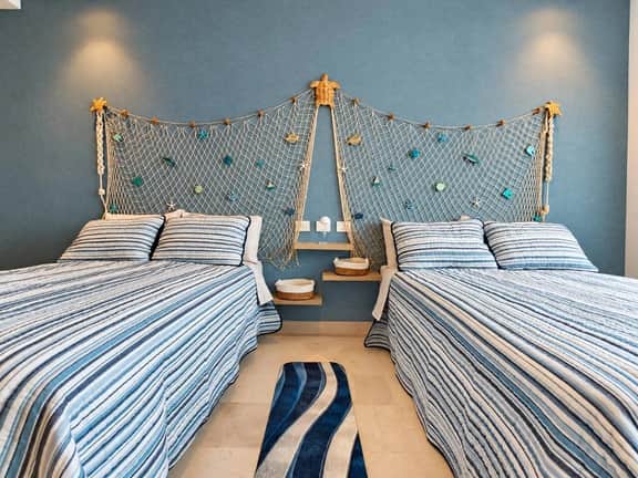 Spacious Getaway for 5 Guests - Image 3