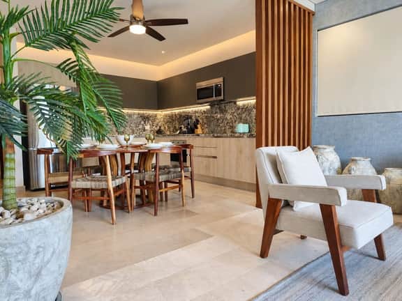 Spacious and Comfortable Apartment Near the Beach - Image 4