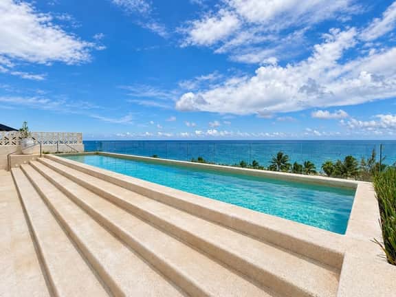 Spacious and Comfortable Apartment Near the Beach - Image 2