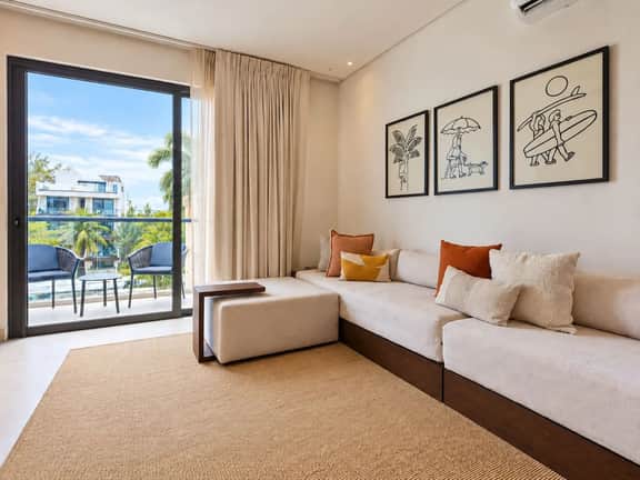 Cozy Modern Apartment with Rooftop & Pool - Image 2