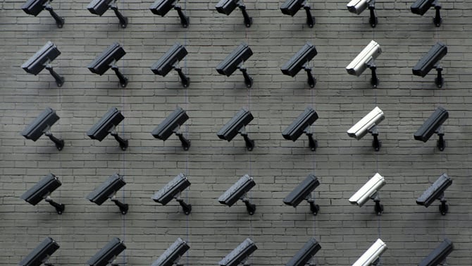 Airbnb prohíbe las cámaras de seguridad en interiores